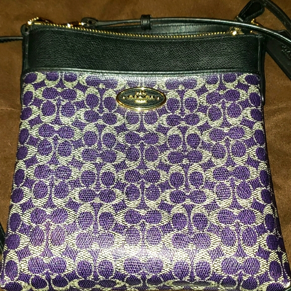 Coach cross body - Picture 1 of 3